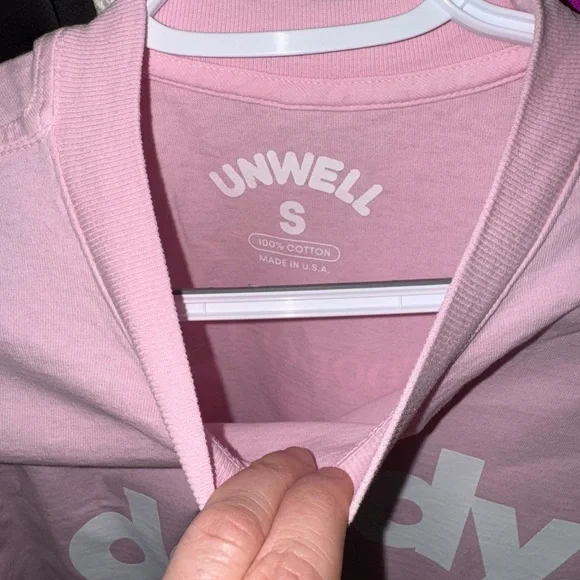 Unwell Alex Cooper tour merch Daddy light pink crew neck size small! - Picture 2 of 4